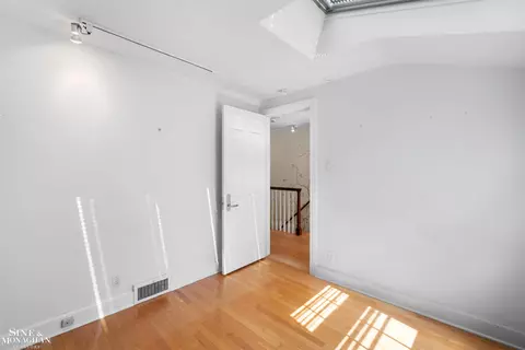 245 Moross Rd, Grosse Pointe Farms, MI 48236 photo 33