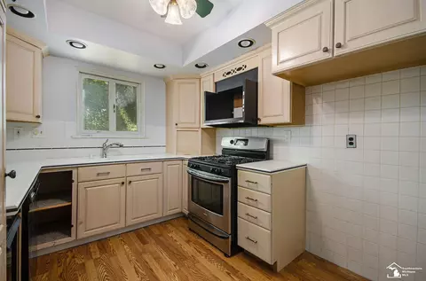 20950 Brest, Taylor, MI 48180 photo 8