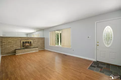 20950 Brest, Taylor, MI 48180 photo 3