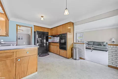 421 E Huron Riv, Belleville, MI 48111 photo 11