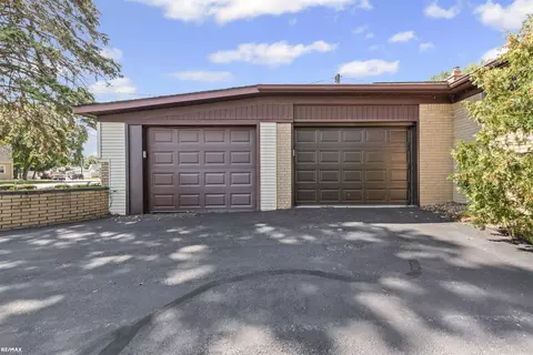 421 E Huron Riv, Belleville, MI 48111 photo 23