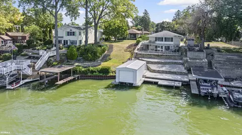 421 E Huron Riv, Belleville, MI 48111 photo 32