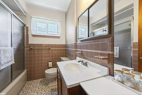 421 E Huron Riv, Belleville, MI 48111 photo 19