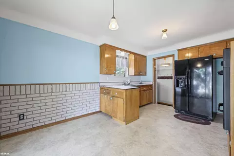 421 E Huron Riv, Belleville, MI 48111 photo 12