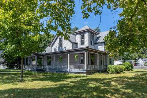 501 N Cayuga, Gladwin, MI 48624