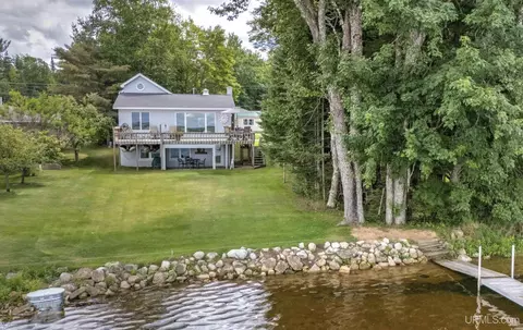 n7665 Millecoquin Lake Road, Engadine, MI 49827