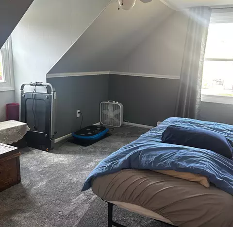 Bedroom - 1907 Berkshire, Gladwin, MI 48624 photo 7 of 7