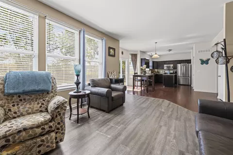 22210 Shane, Macomb, MI 48042 photo 4