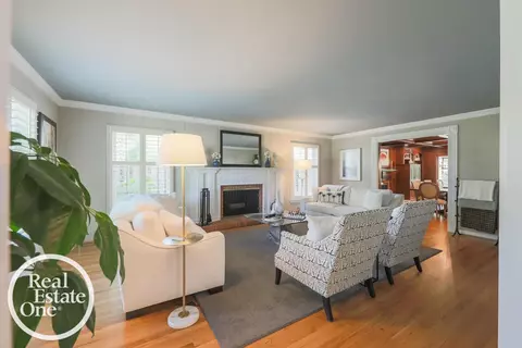 Living - 76 Grosse Pointe, Grosse Pointe Farms, MI 48236 photo 1 of 4