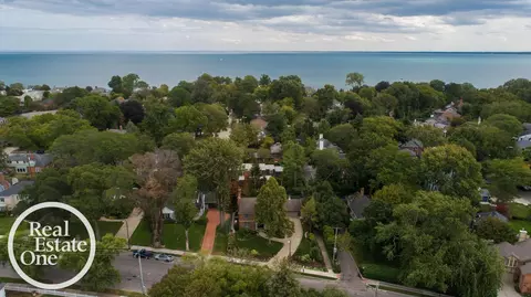 View/Area - 76 Grosse Pointe, Grosse Pointe Farms, MI 48236 photo 2 of 4