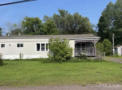 46636 Huron, Dodgeville, MI 49921