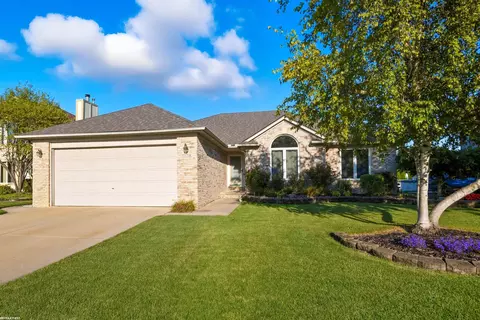53218 Elysia, Chesterfield, MI 48051