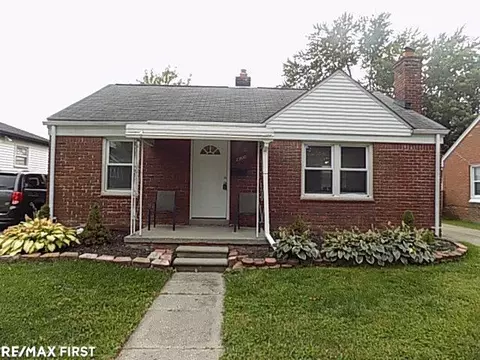 23830 Deziel, Saint Clair Shores, MI 48082