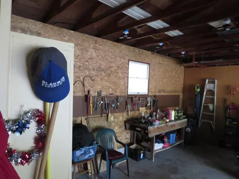 701 S Antler, Gladwin, MI 48624 photo 31