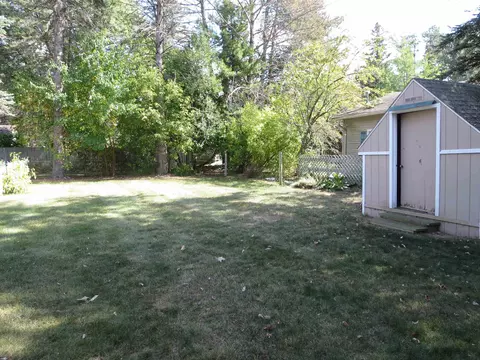 701 S Antler, Gladwin, MI 48624 photo 23