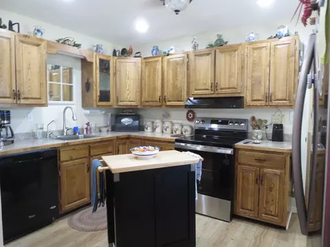 701 S Antler, Gladwin, MI 48624 photo 4