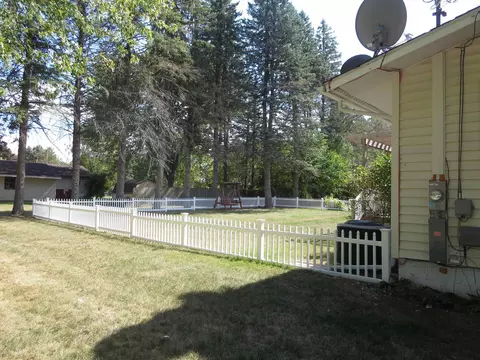 701 S Antler, Gladwin, MI 48624 photo 17