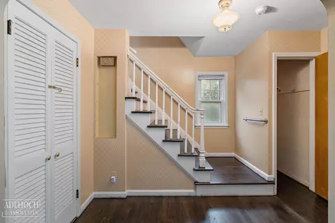 1780 Broadstone, Grosse Pointe Woods, MI 48236 photo 10