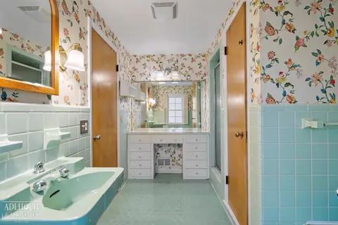 1780 Broadstone, Grosse Pointe Woods, MI 48236 photo 17