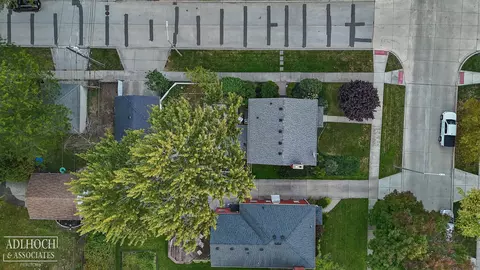 1780 Broadstone, Grosse Pointe Woods, MI 48236 photo 29