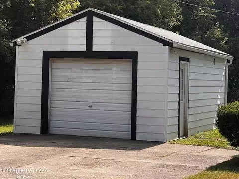 Other - 394 E South Blvd, Troy, MI 48085 photo 9 of 9