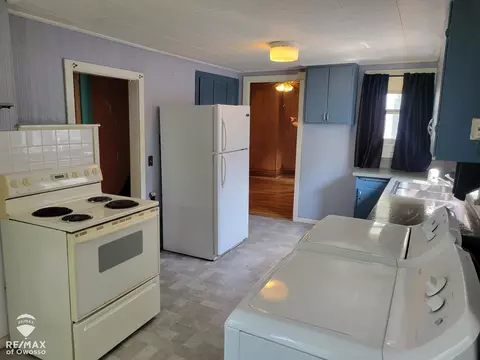 Kitchen - 725 River, Owosso, MI 48867 photo 1 of 1