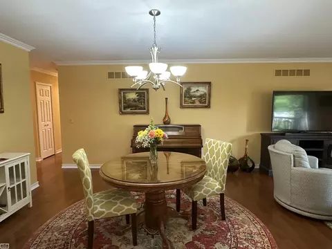 Dining - 16260 Meadows #64, Macomb, MI 48044 photo 2 of 2