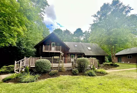 w6699 Sturgeon Lane, Felch, MI 49831