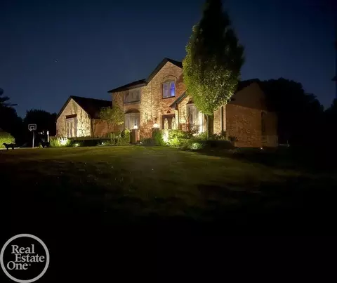 Exterior - 538 Scone, Troy, MI 48098 photo 5 of 13