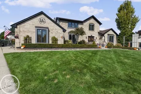 Exterior - 538 Scone, Troy, MI 48098 photo 4 of 13