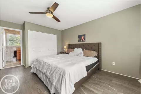 Bedroom - 538 Scone, Troy, MI 48098 photo 2 of 4