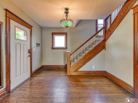 215 Harrison, Monroe, MI 48161 photo 4