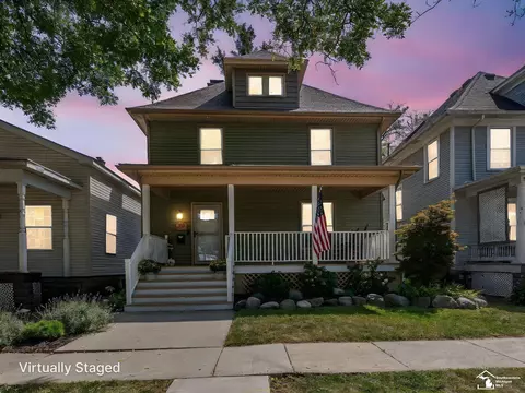 215 Harrison, Monroe, MI 48161