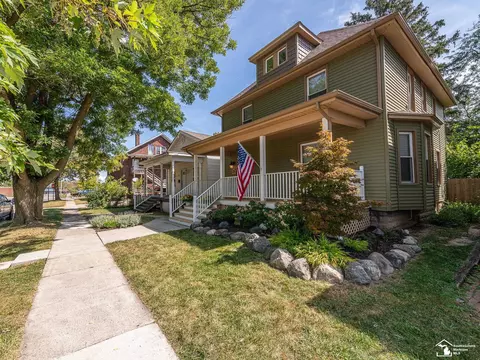 215 Harrison, Monroe, MI 48161 photo 3