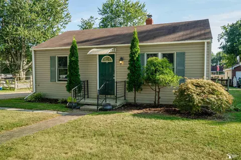 154 E Madison, Petersburg, MI 49270