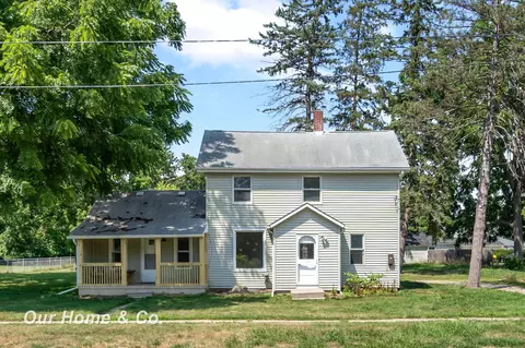 240 W 3rd, Imlay City, MI 48444