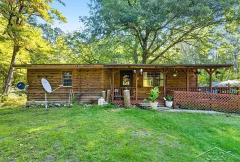 2441 S Meridian, Midland, MI 48640