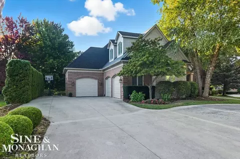 Exterior - 405 Linkside, Saint Clair, MI 48079 photo 12 of 17