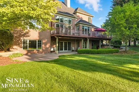 Exterior - 405 Linkside, Saint Clair, MI 48079 photo 15 of 17