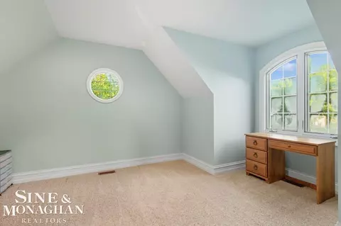 Bedroom - 405 Linkside, Saint Clair, MI 48079 photo 10 of 11