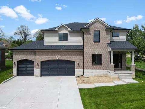 4497 Thornhill, Auburn Hills, MI 48326