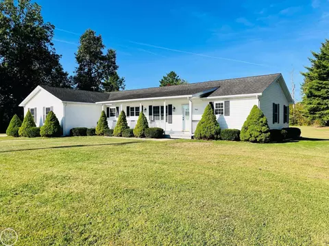 Exterior - 766 Wadhams, Saint Clair, MI 48079 photo 2 of 9