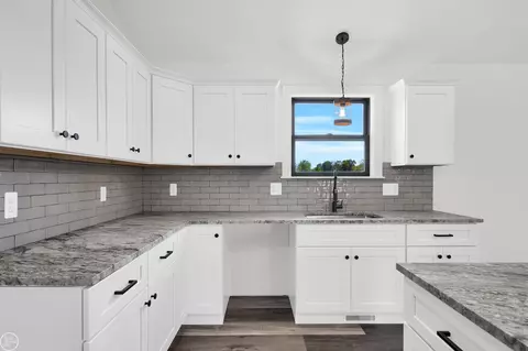 239 Shelldrake # 40, Saint Clair, MI 48079 photo 6