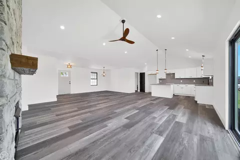 239 Shelldrake # 40, Saint Clair, MI 48079 photo 11