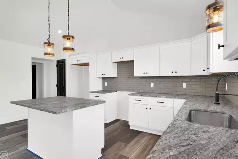 239 Shelldrake # 40, Saint Clair, MI 48079 photo 5