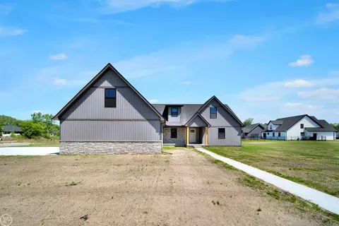 239 Shelldrake # 40, Saint Clair, MI 48079