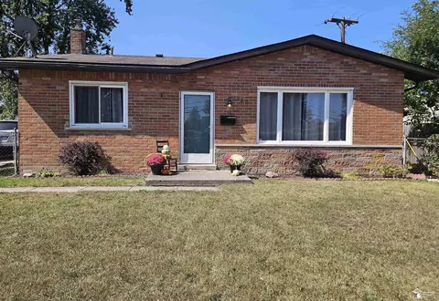 740 S Venoy, Westland, MI 48186