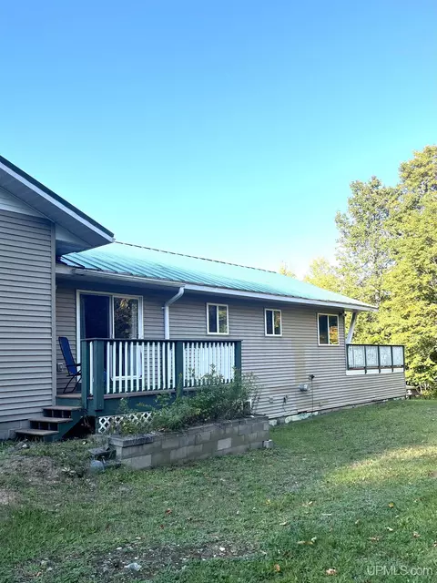 3759 County Road Cl, Ishpeming, MI 49849 photo 4