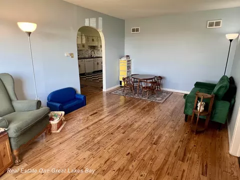 Living - 20220 Gratiot, Merrill, MI 48637 photo 5 of 5