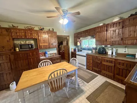 1489 Mcculloch, Gladwin, MI 48624 photo 4